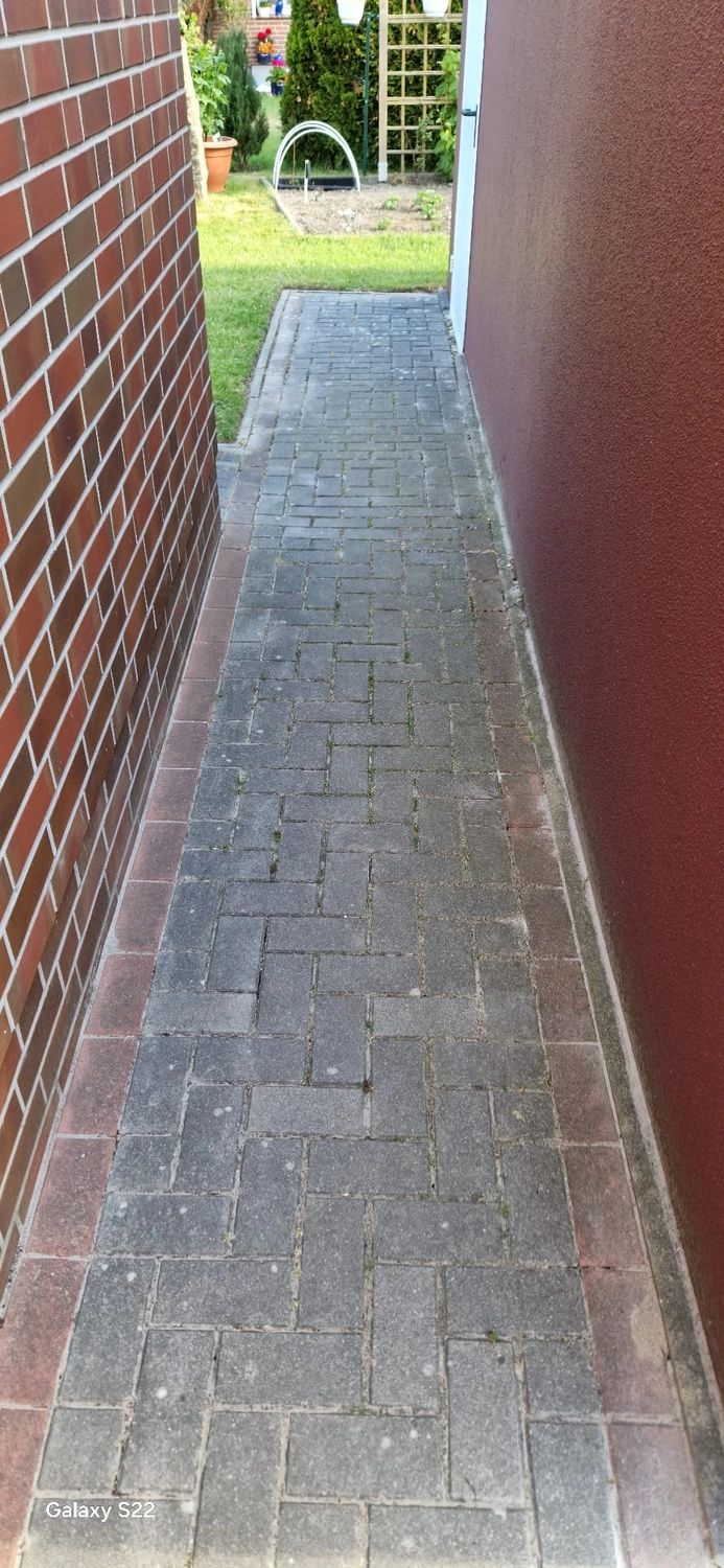 Hausmeisterservice NordWest - Hochdruckreinigung  & Steinreinigung - vor der Reinigung