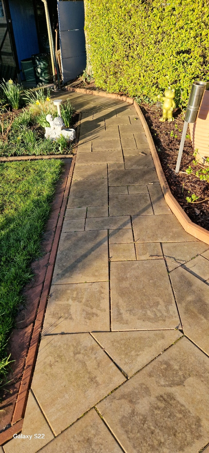 Hausmeisterservice NordWest - Hochdruckreinigung  & Steinreinigung - vor der Reinigung