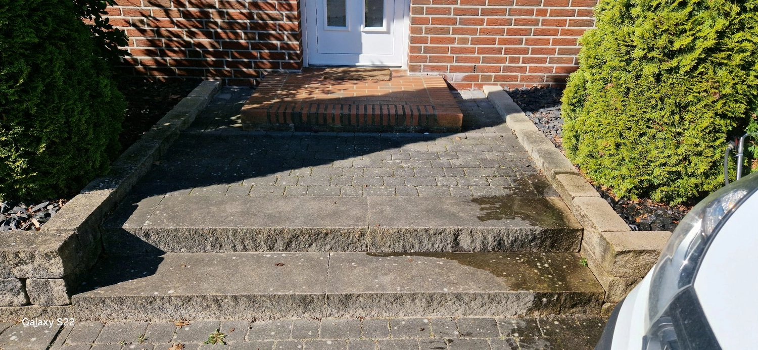 Hausmeisterservice NordWest - Hochdruckreinigung  & Steinreinigung - vor der Reinigung